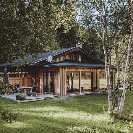 Die Laerchen-Lodge Maishofen Esterno foto