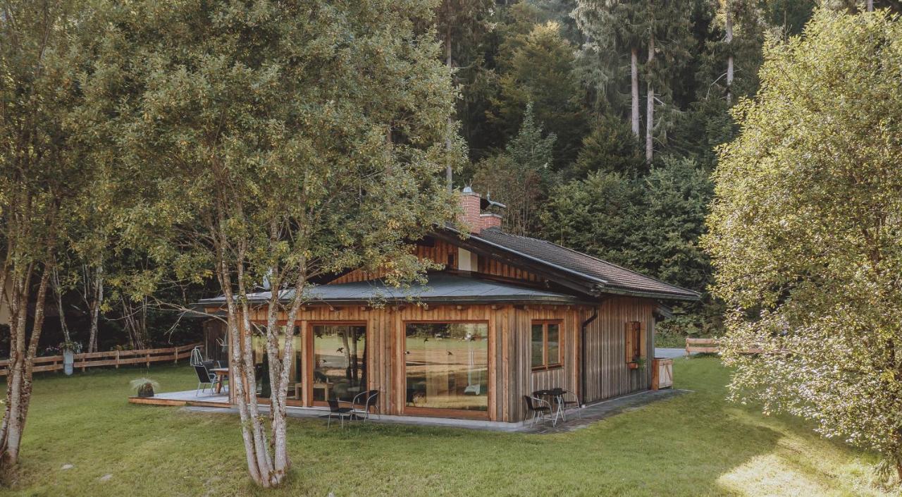 Die Laerchen-Lodge Maishofen Esterno foto