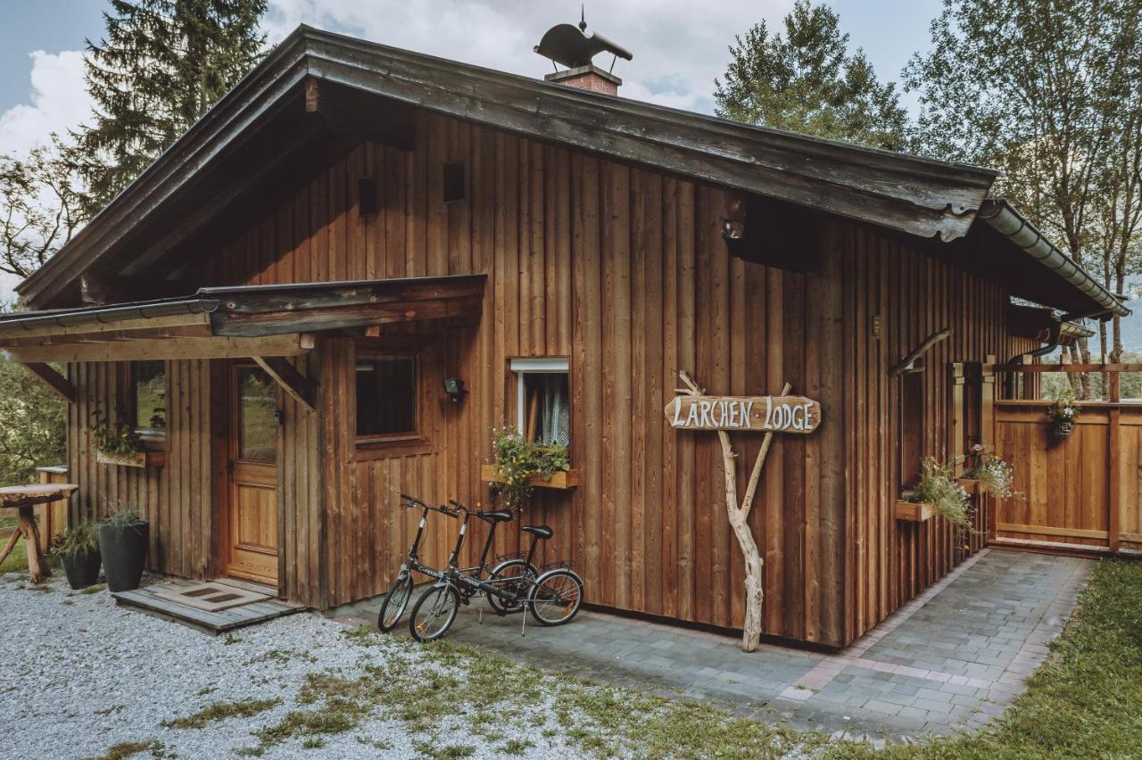 Die Laerchen-Lodge Maishofen Esterno foto
